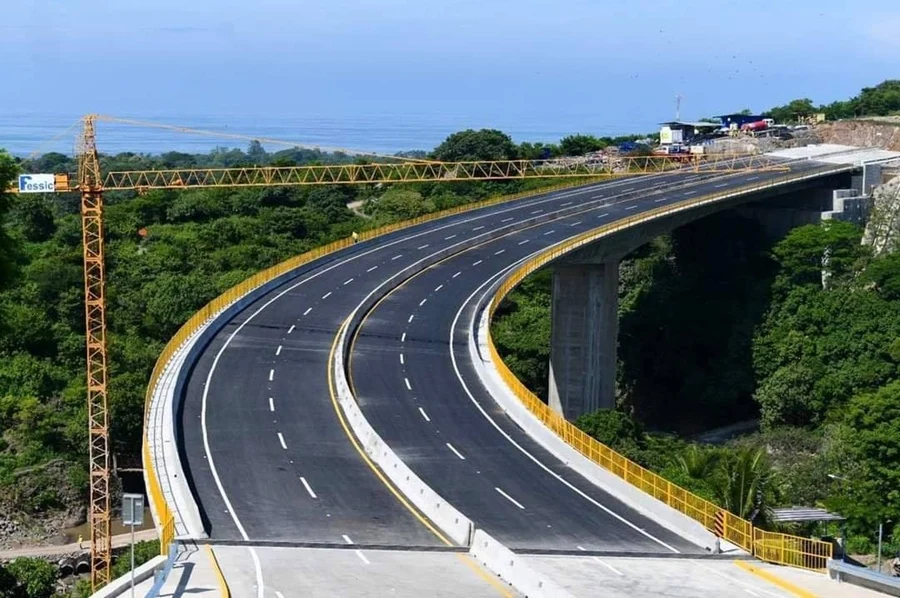 Señalización Vial en El Salvador – MMVial